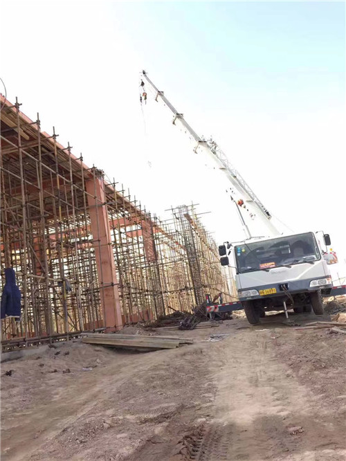 北湖区吊车作业的安全注意事项有哪些？